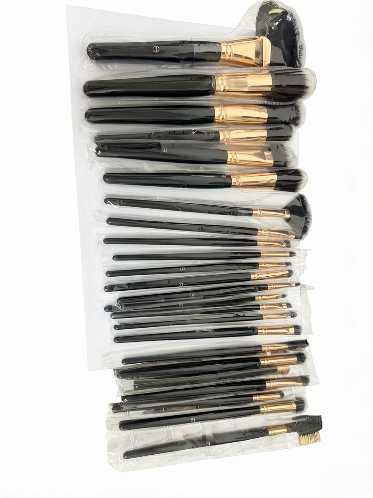 High-end 24-piece black wooden-handle makeup brushes