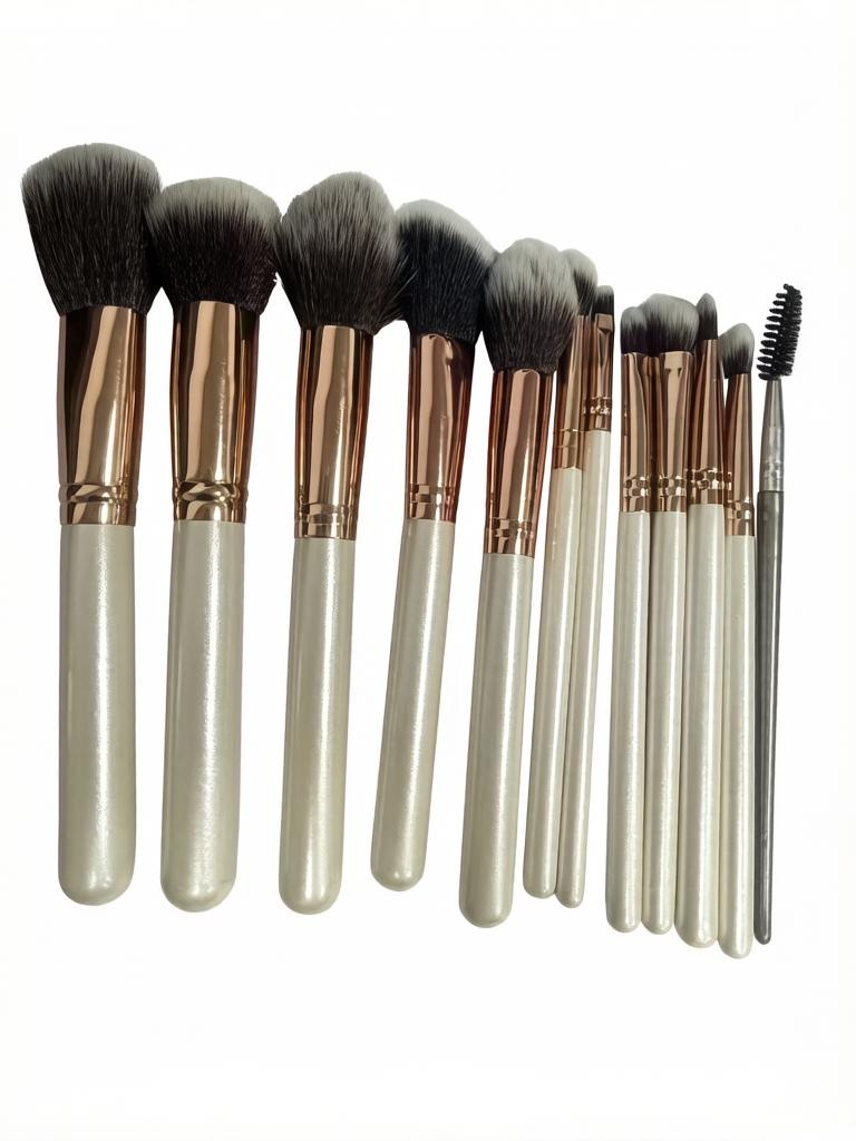 12-piece high-end champagne-colored wooden-handle makeup brushes