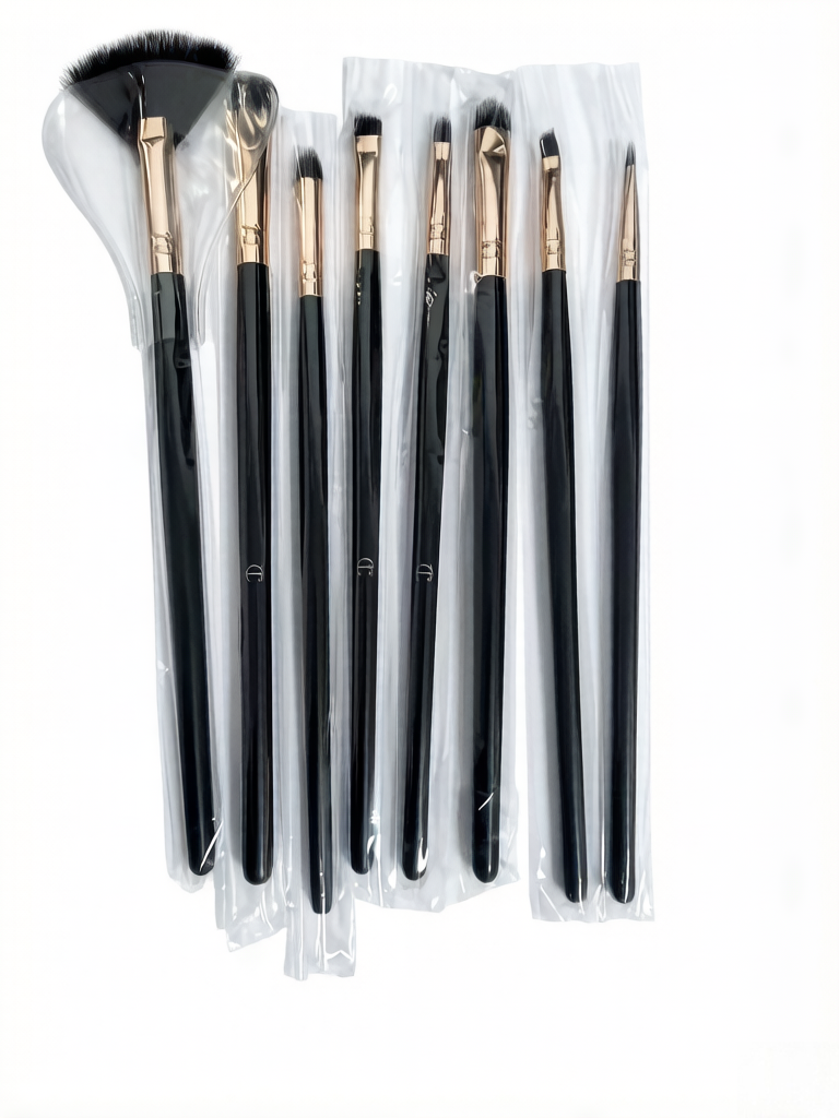 High-end 24-piece black wooden-handle makeup brushes