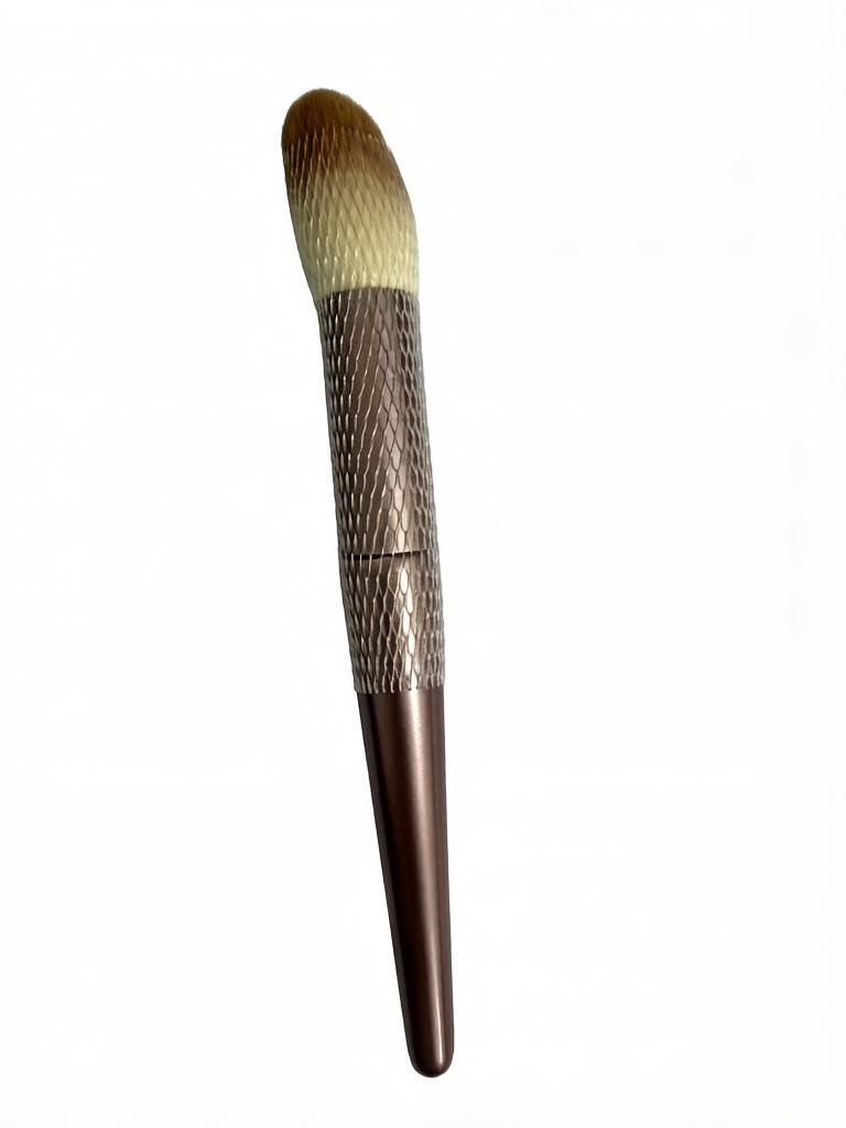 11 pieces of high-end copper-colored wooden-handle makeup brushes