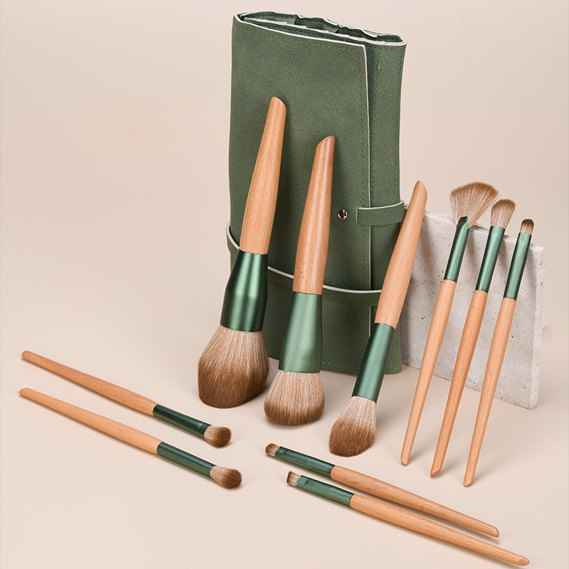 10 blue makeup brushes