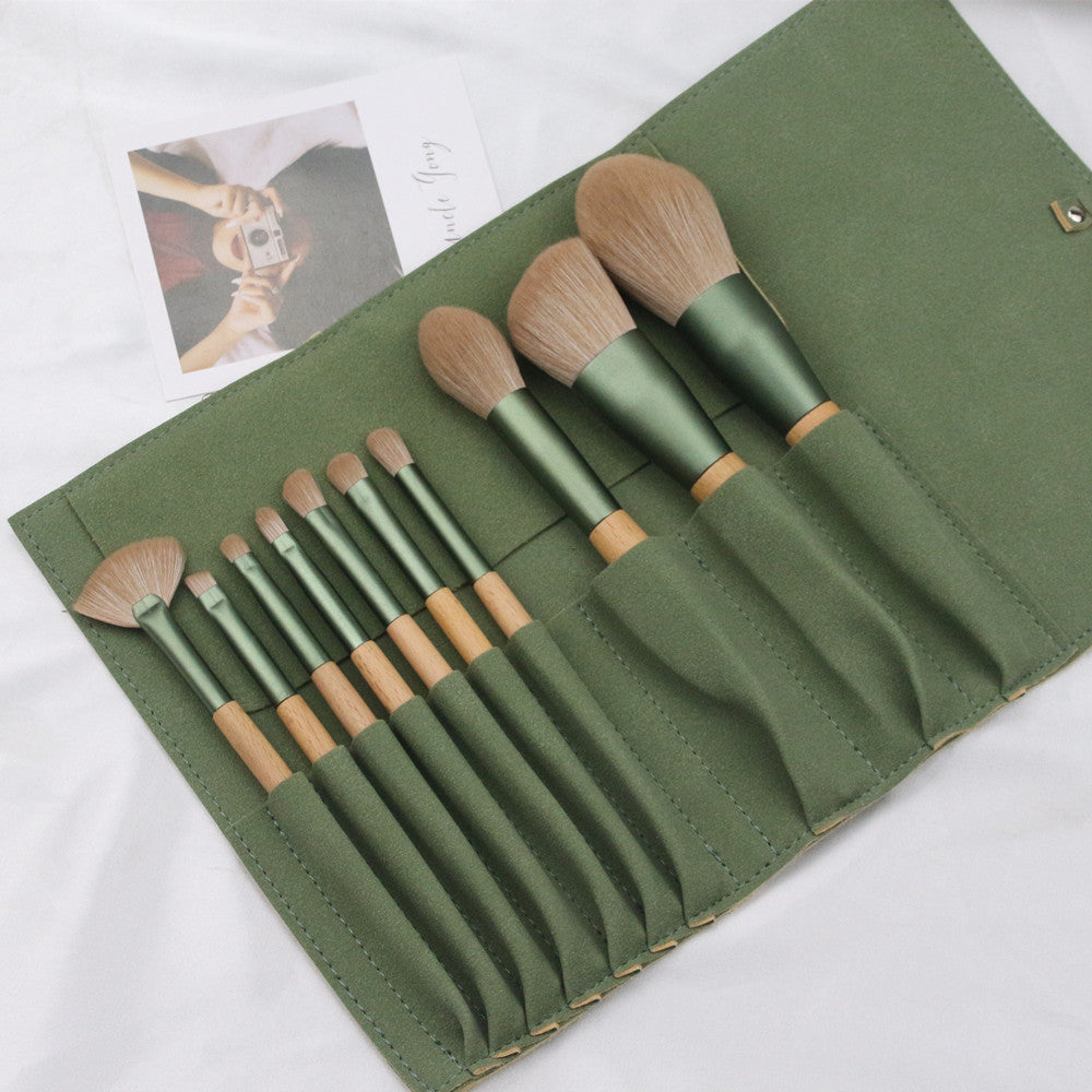 11 limited-edition cosmetic brushes