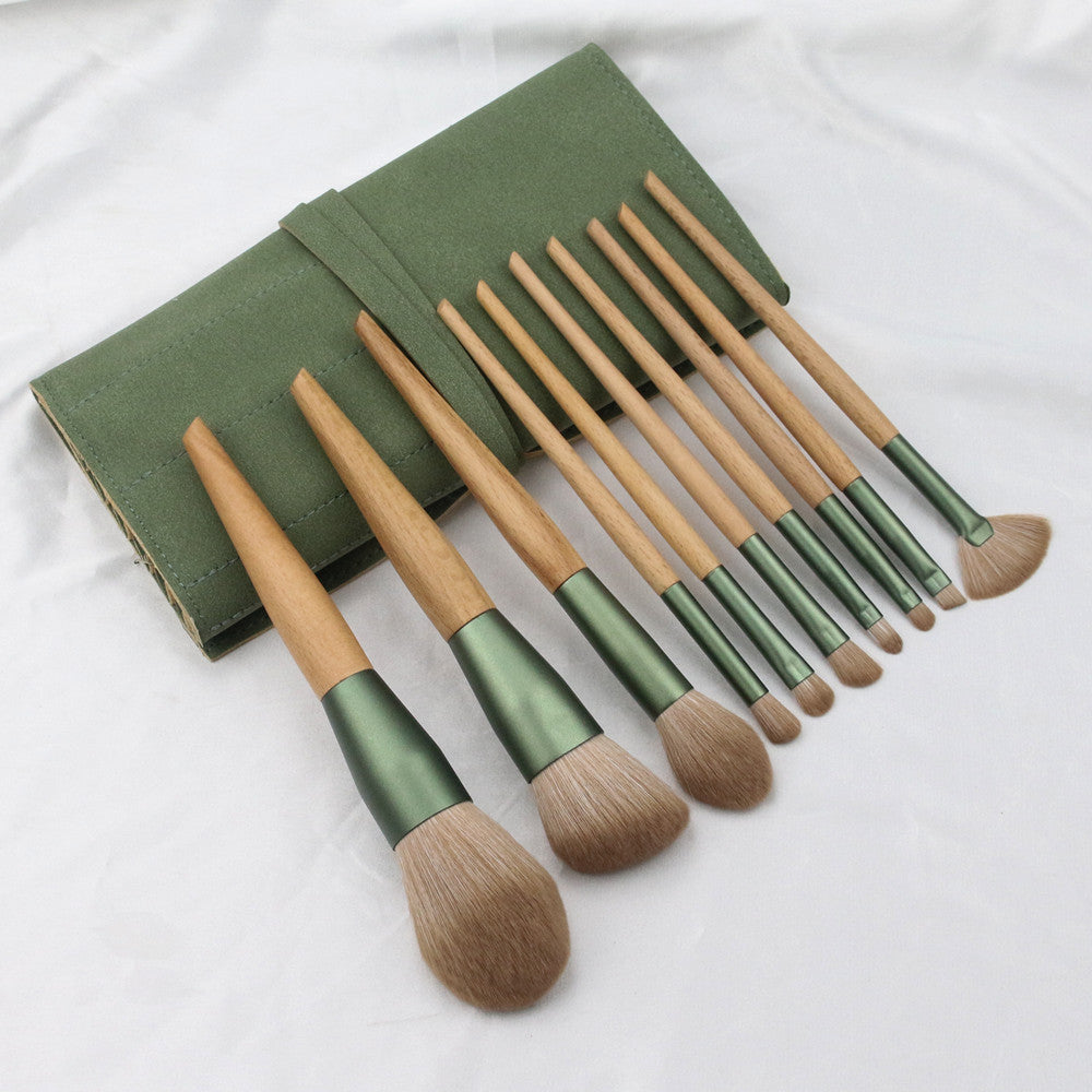 11 limited-edition cosmetic brushes