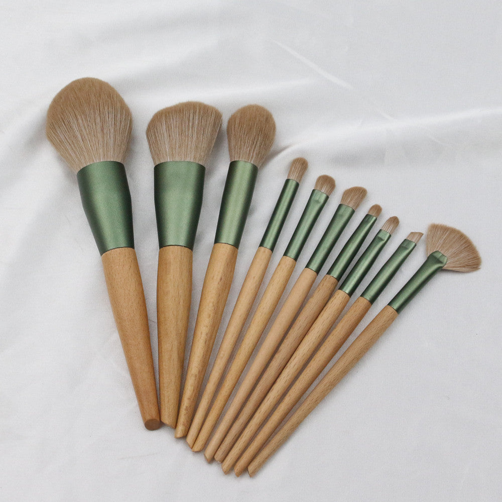 11 limited-edition cosmetic brushes